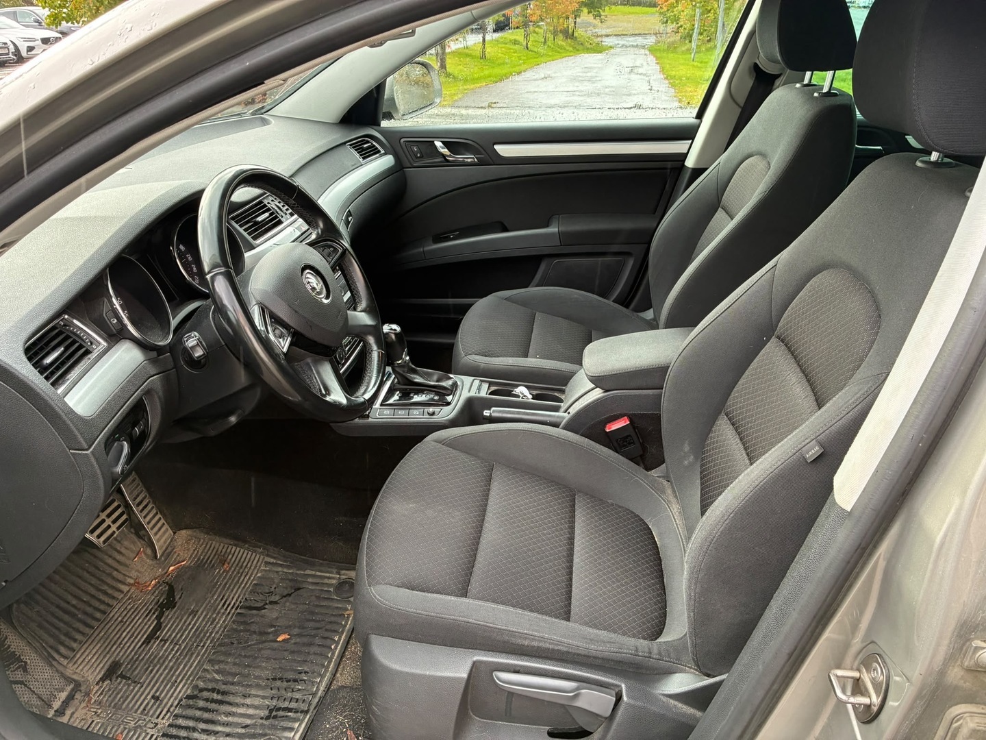 SKODA Superb 2015