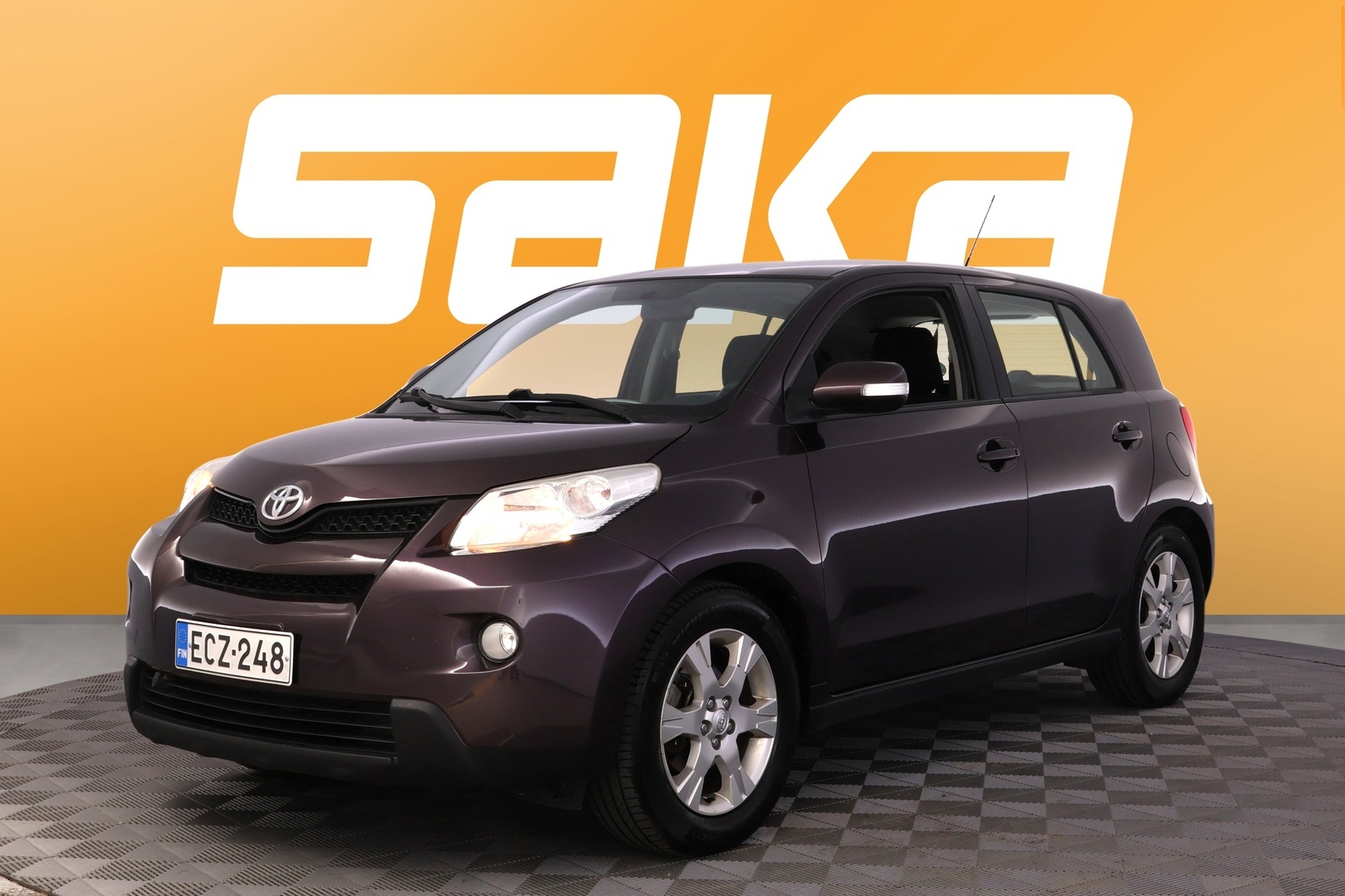 TOYOTA Urban Cruiser 2009