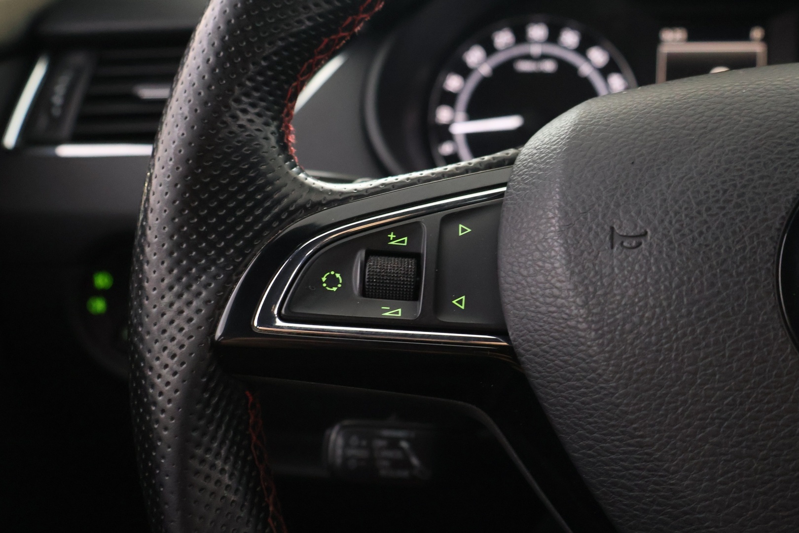 SKODA Octavia 2015