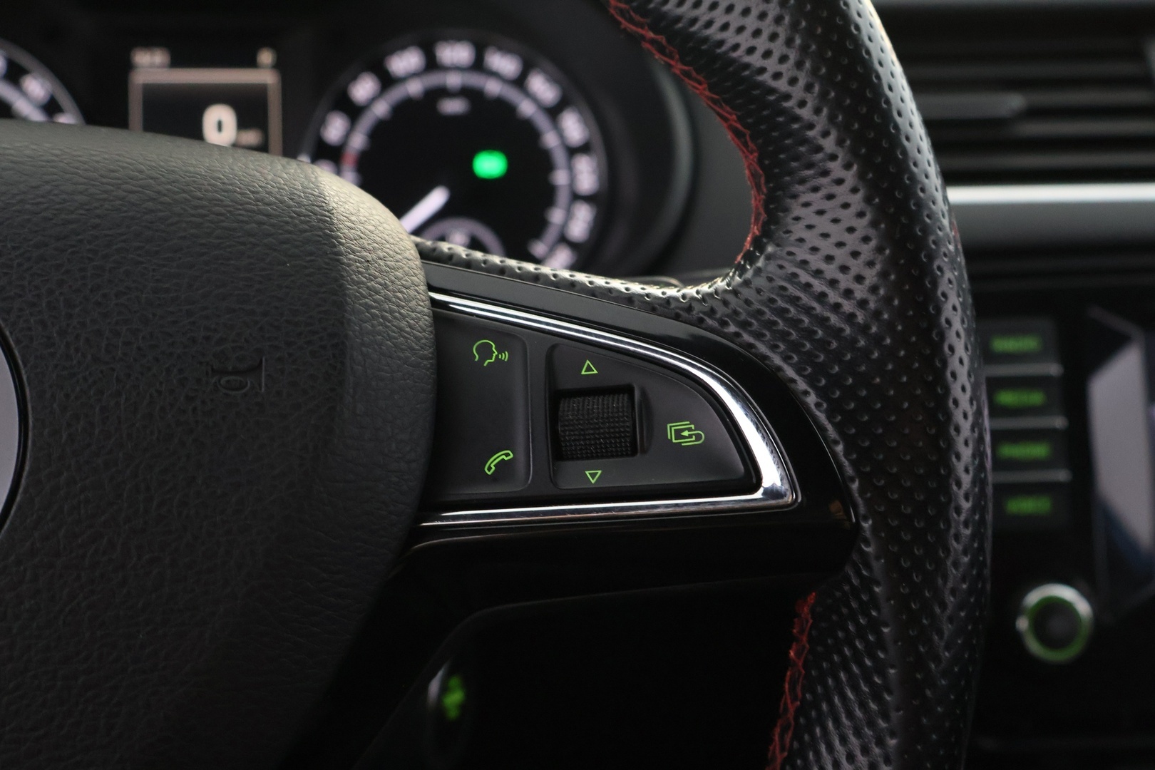 SKODA Octavia 2015