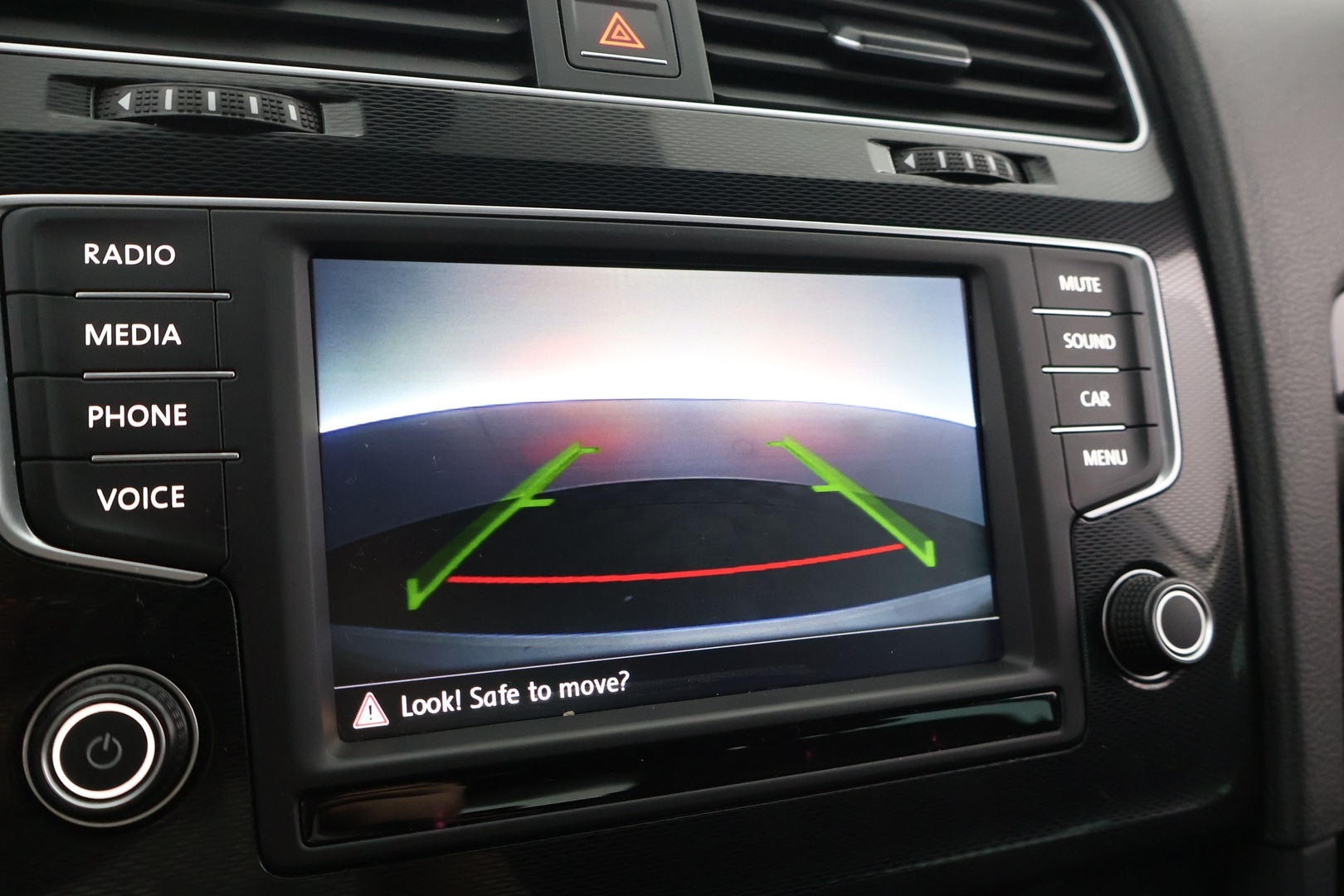 VOLKSWAGEN Golf 2015