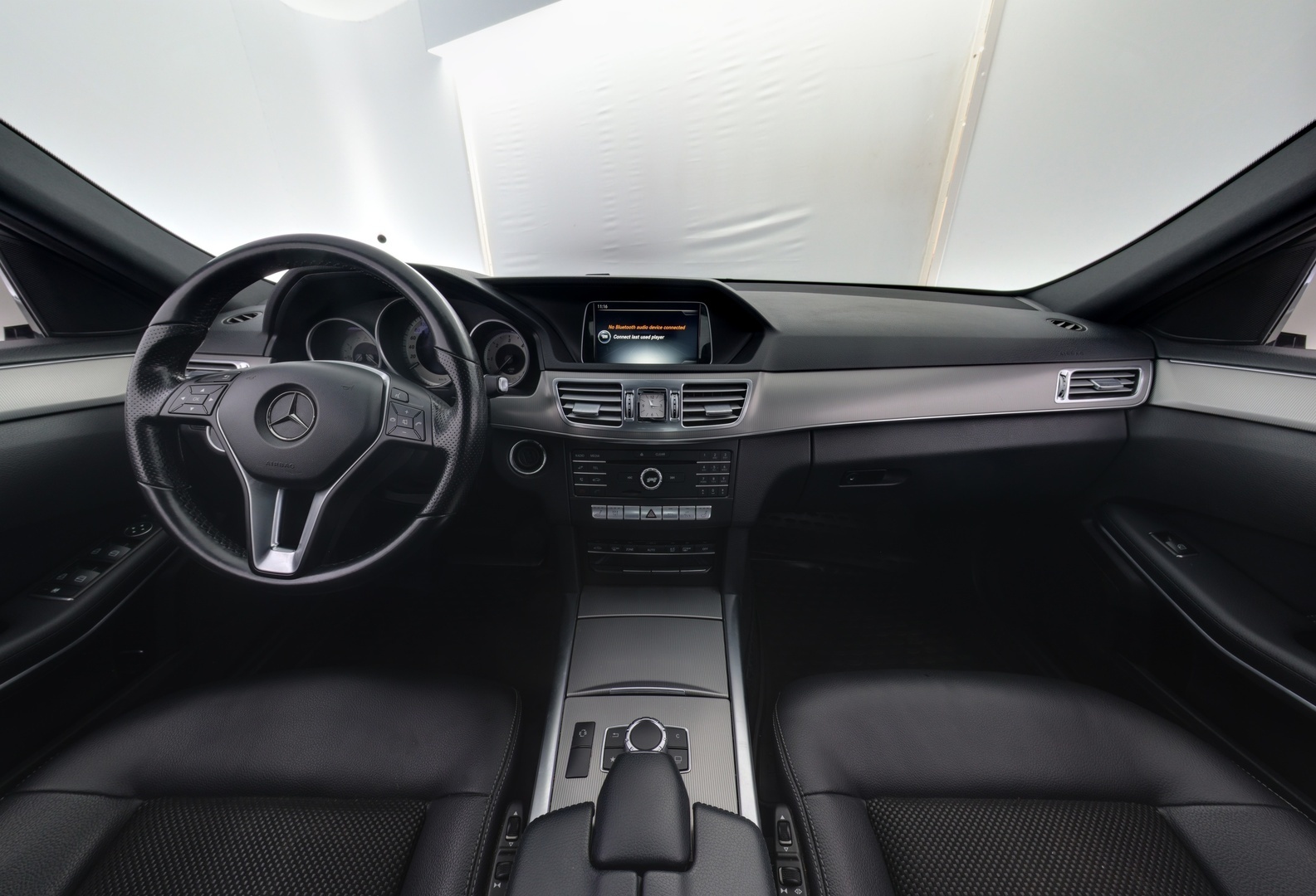 MERCEDES-BENZ E 2016