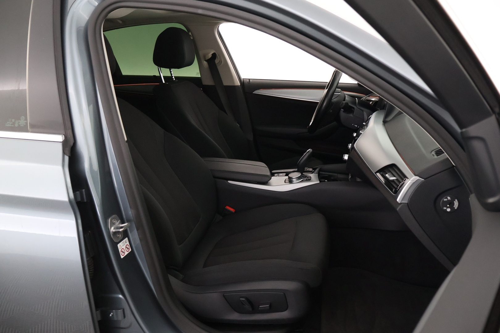 BMW 520 2019