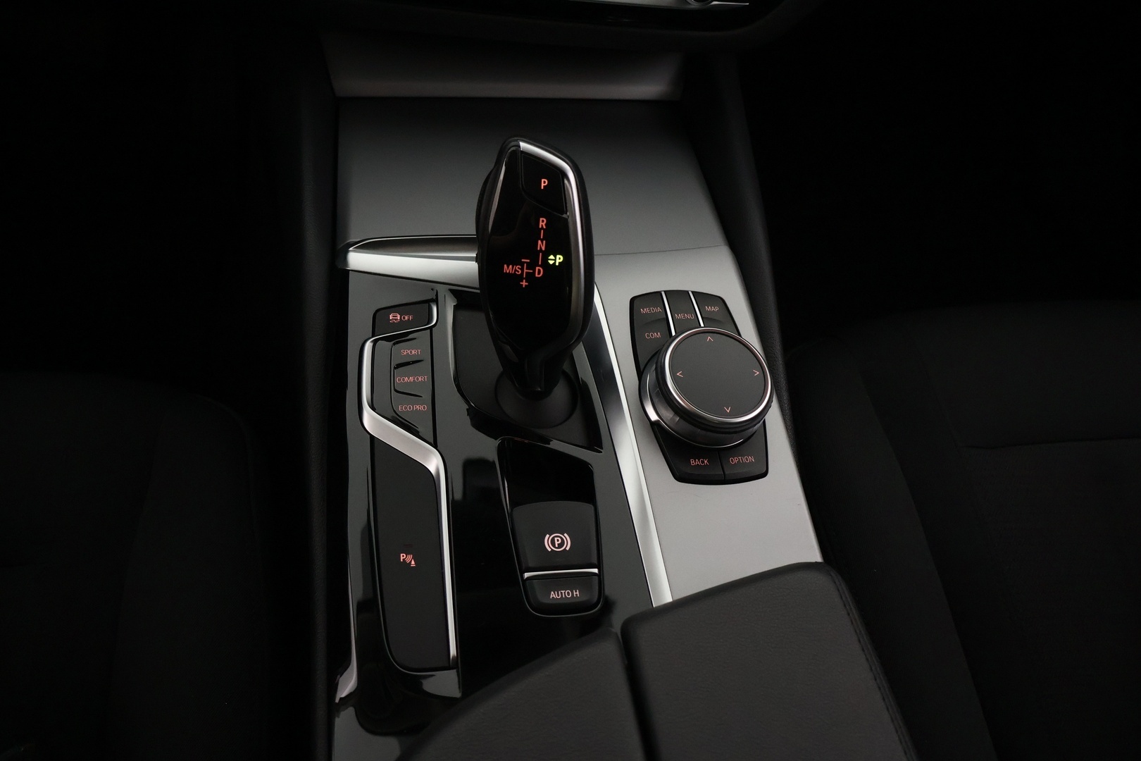 BMW 520 2019