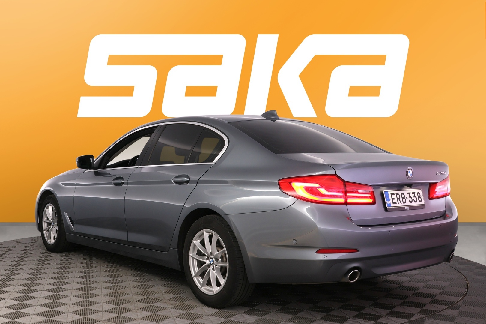 BMW 520 2019