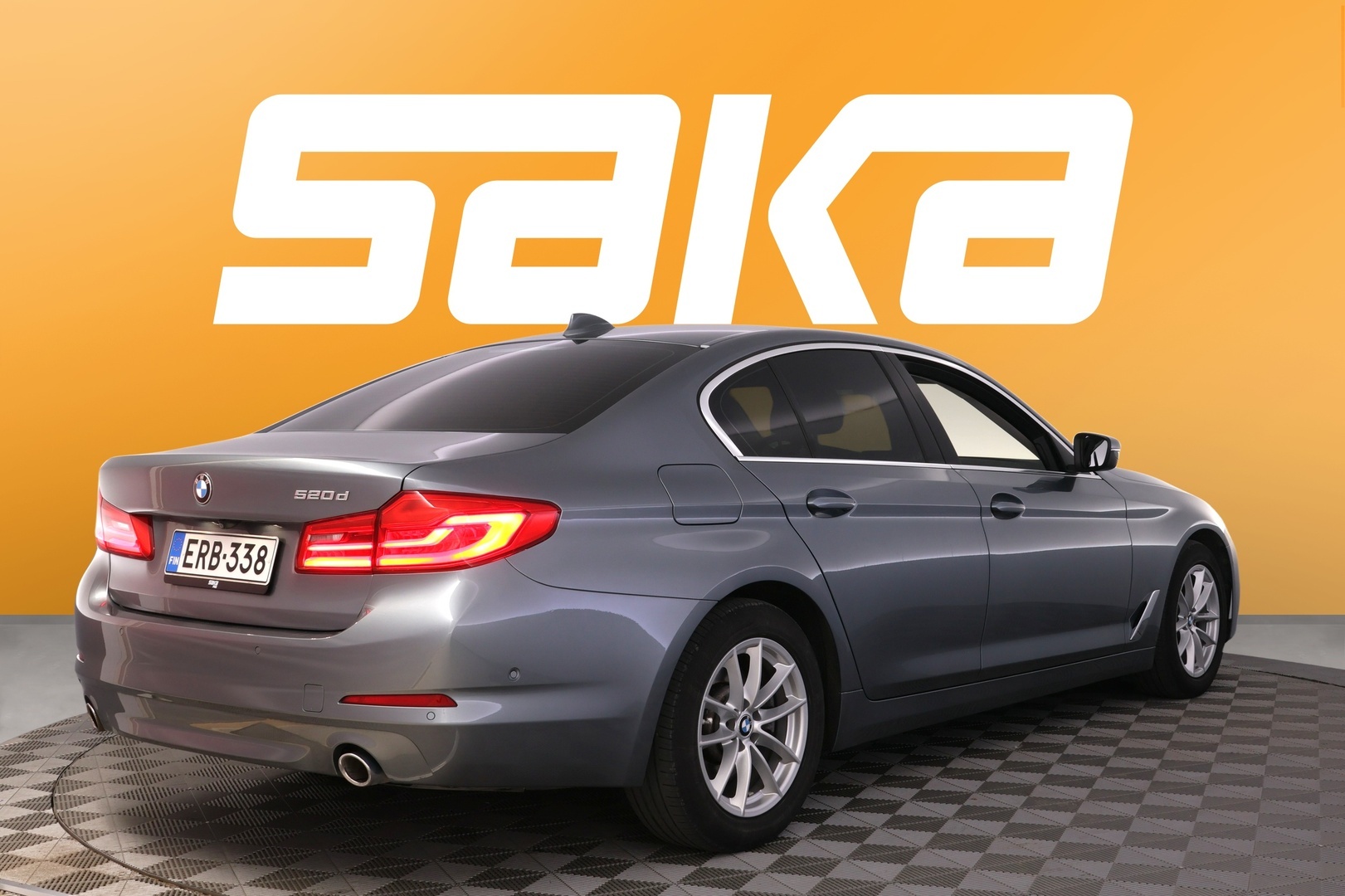BMW 520 2019