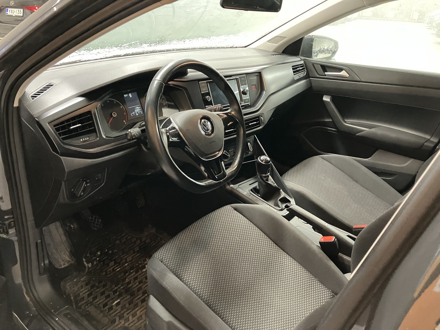 VOLKSWAGEN Polo 2020