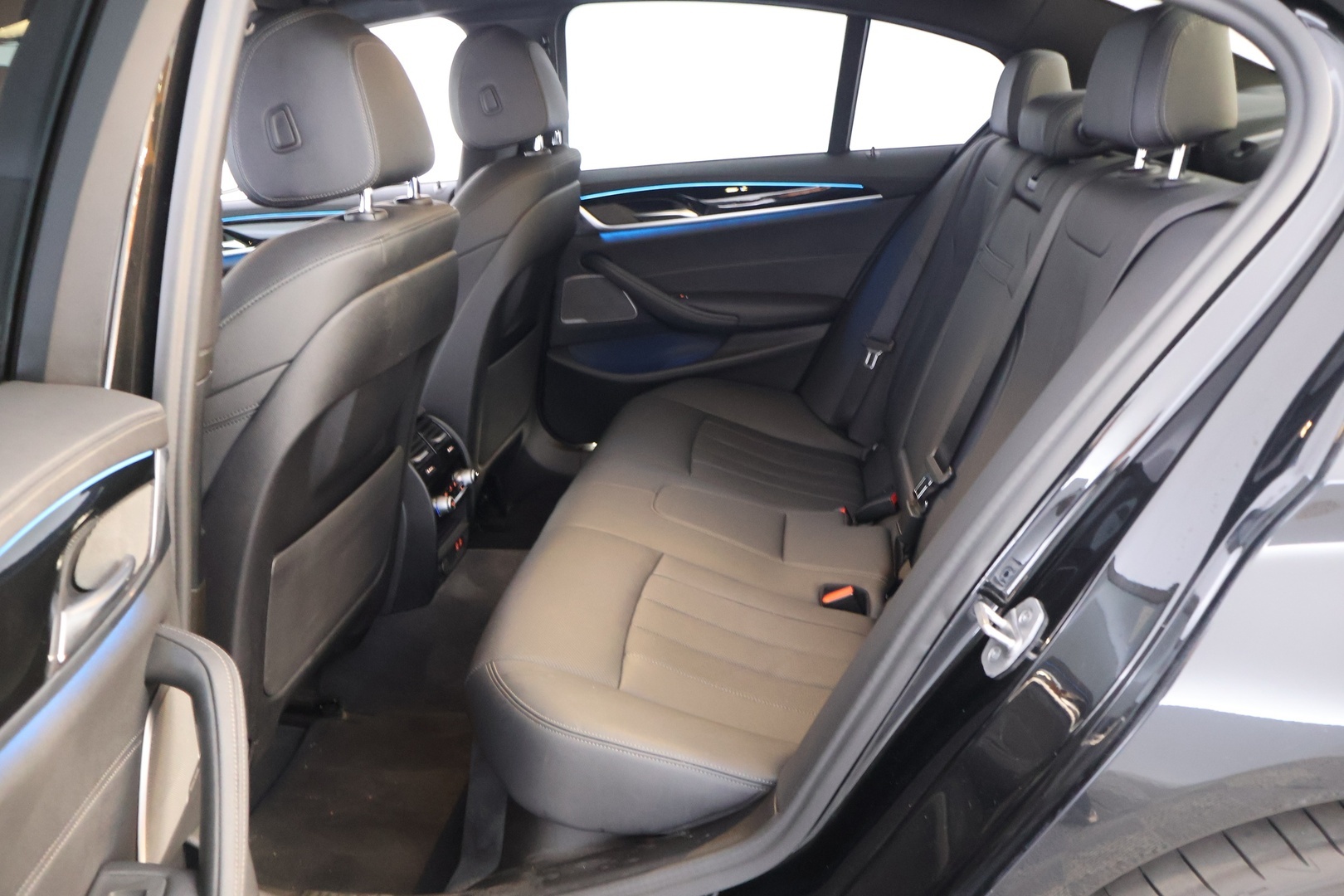BMW 545 2022