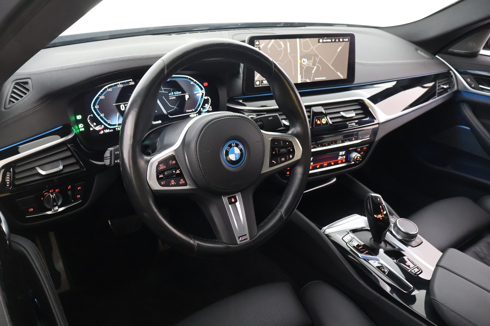 BMW 545 2022
