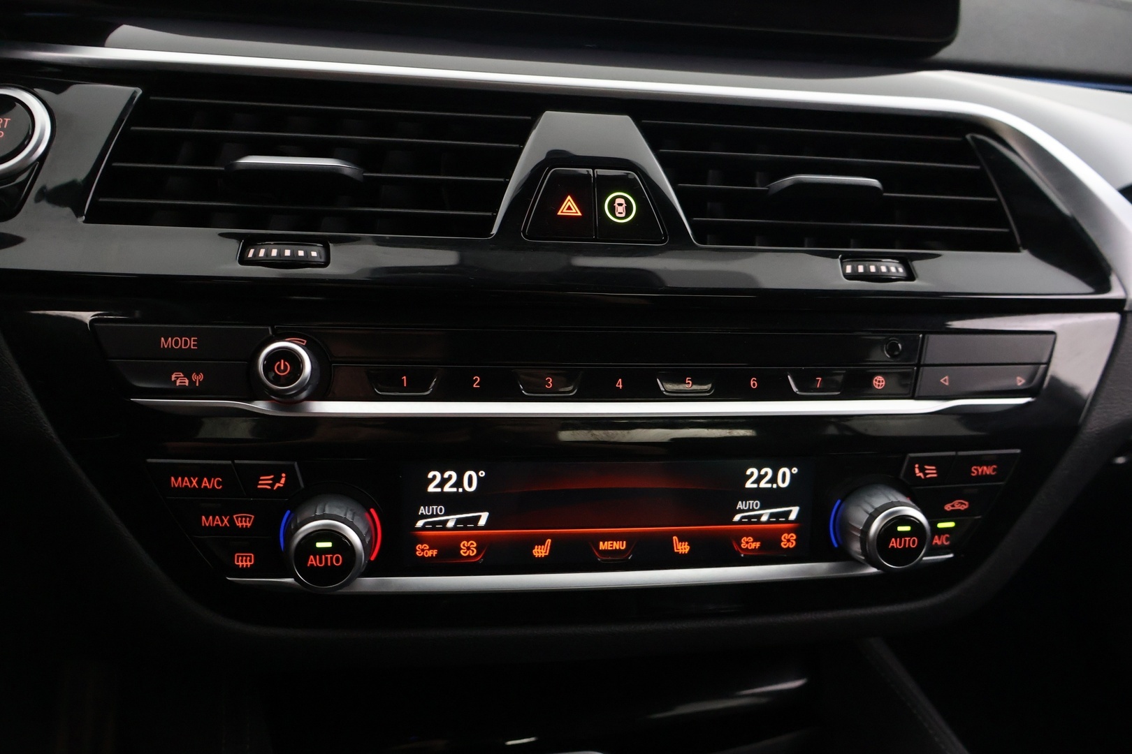 BMW 545 2022