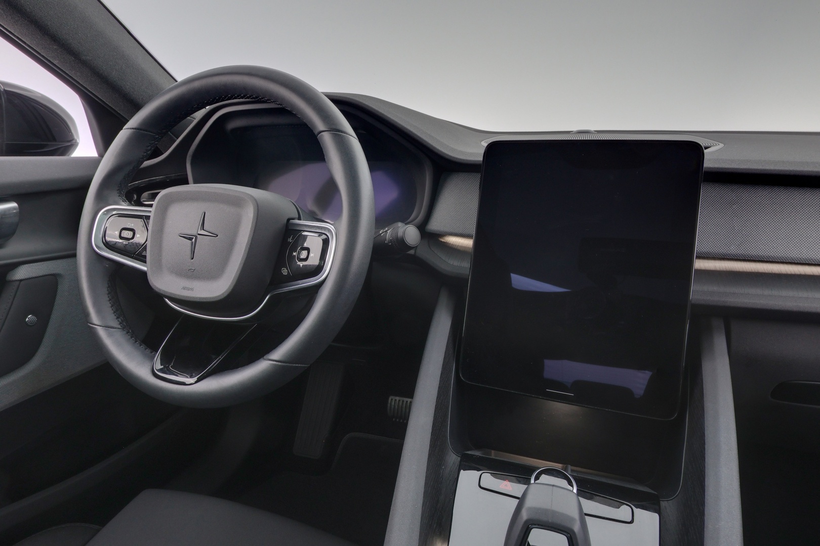POLESTAR 2 2024