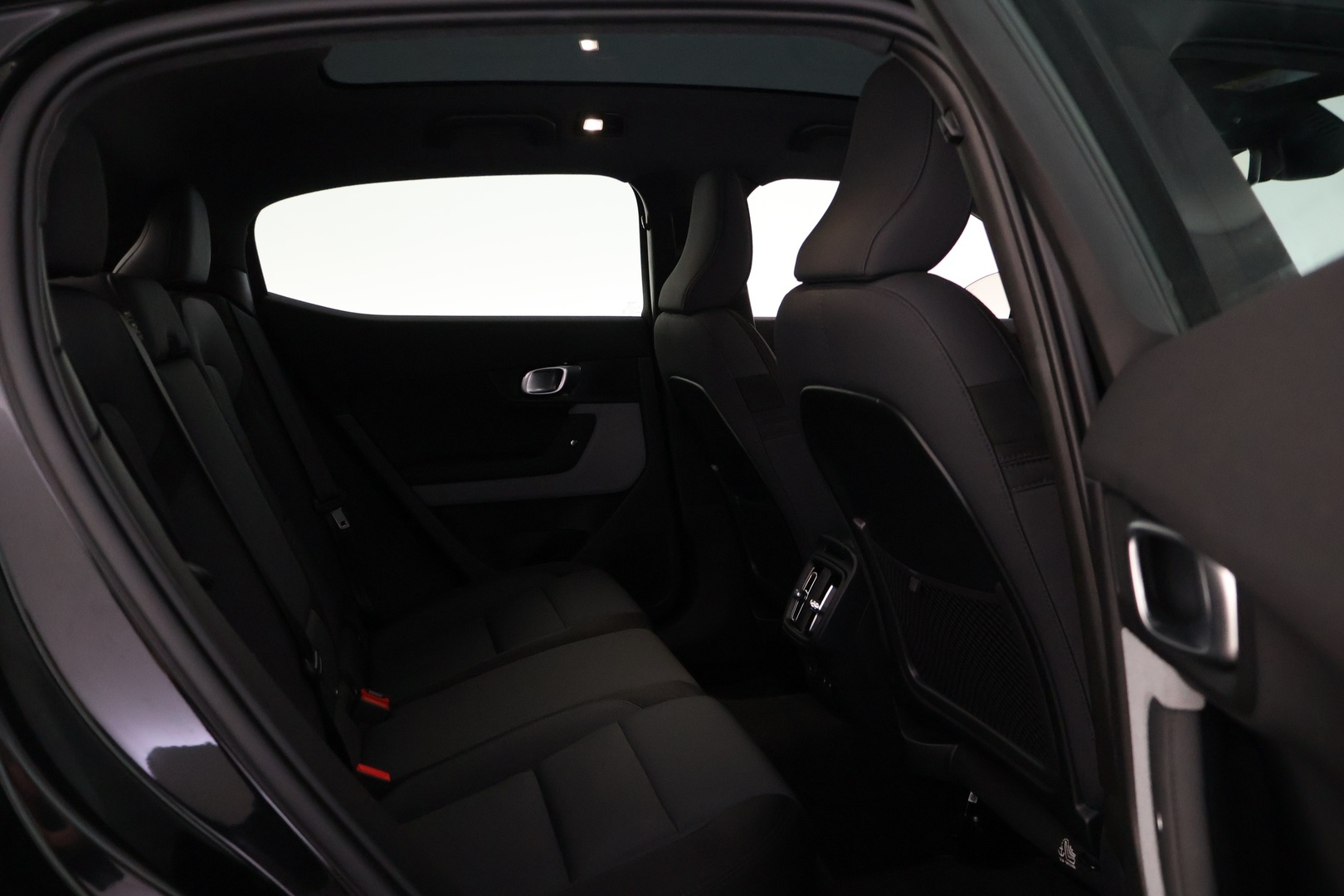 POLESTAR 2 2024