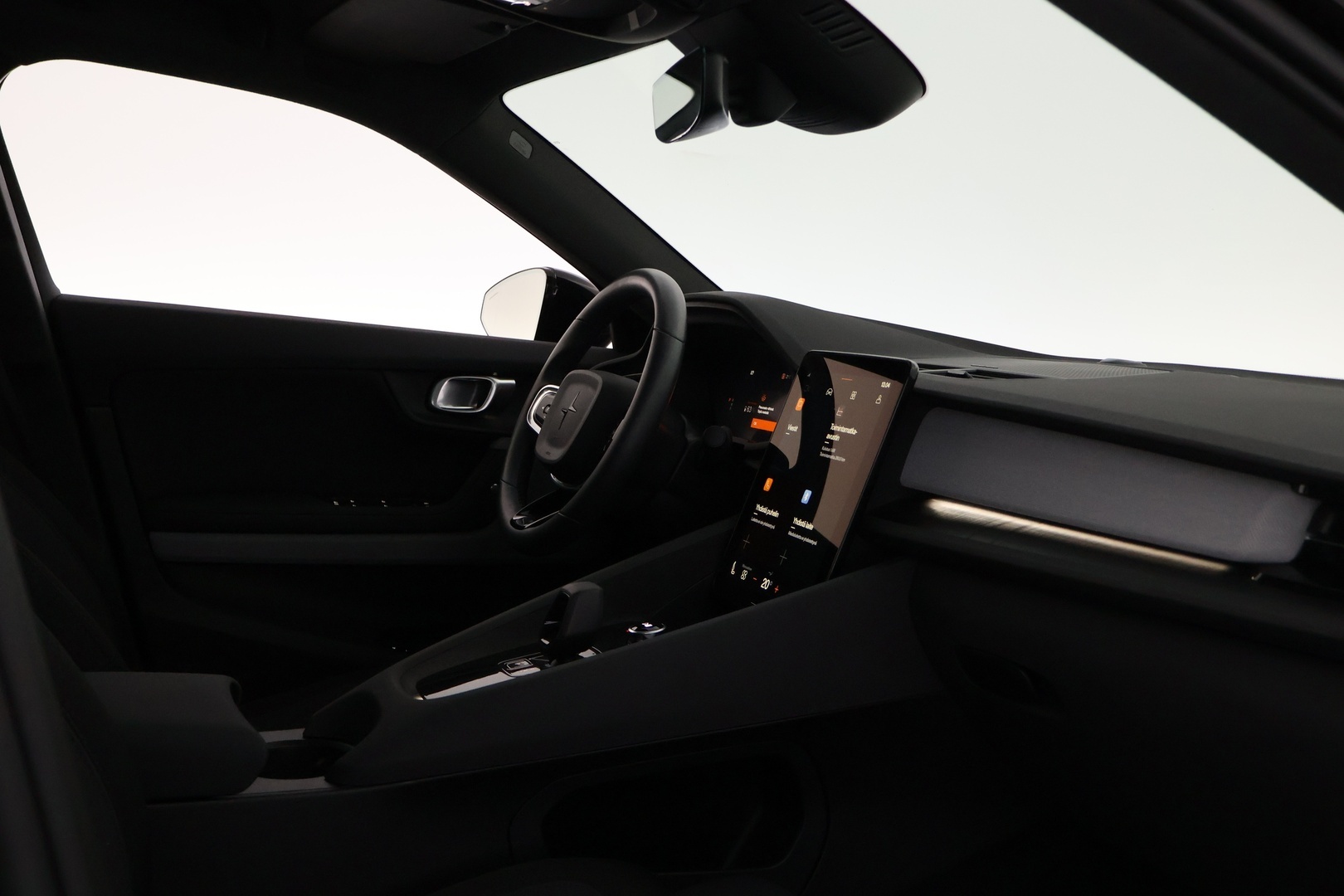 POLESTAR 2 2024