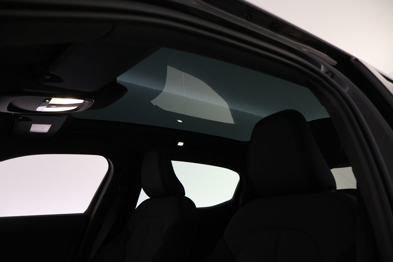 POLESTAR 2 2024