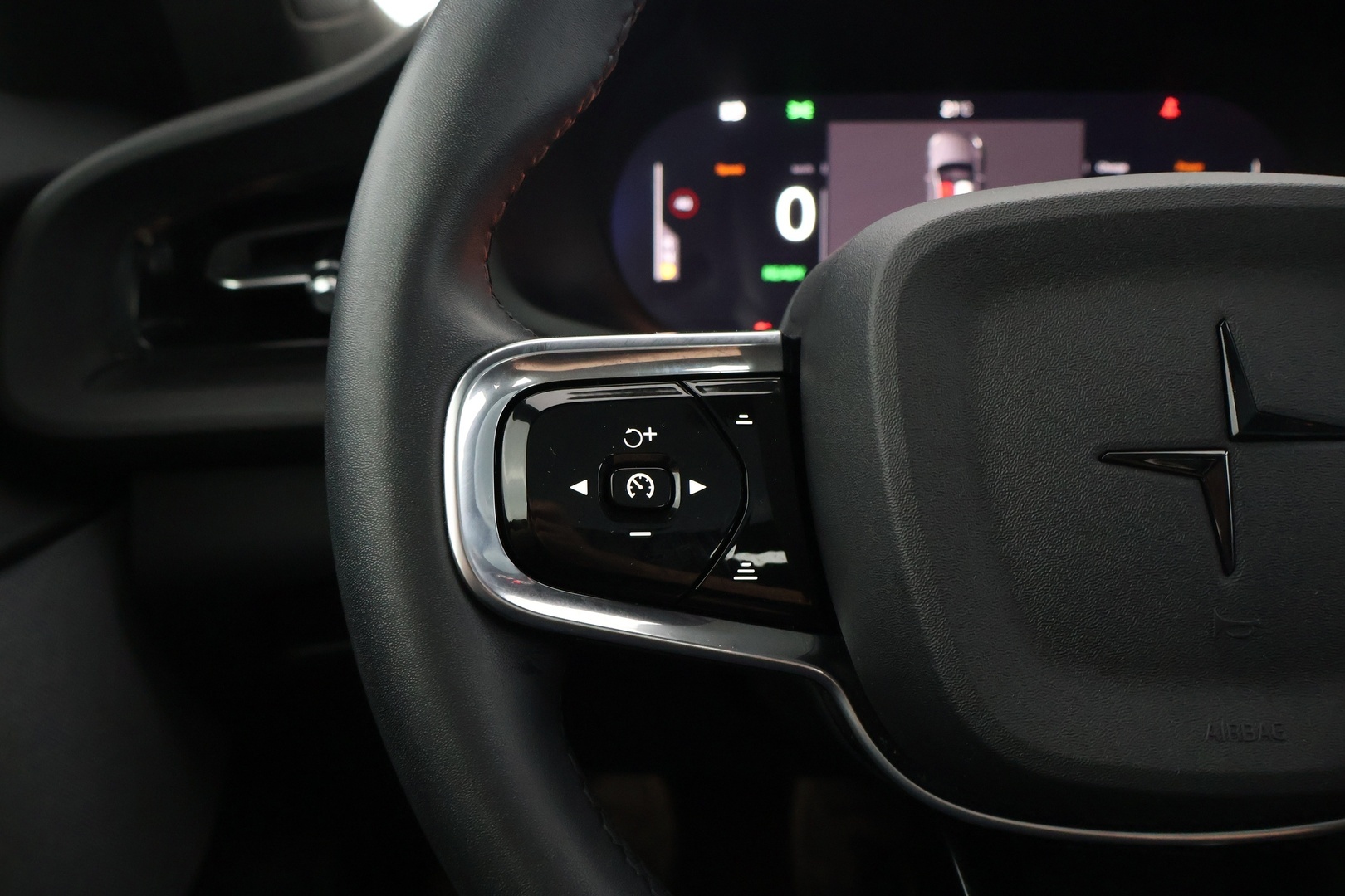 POLESTAR 2 2024