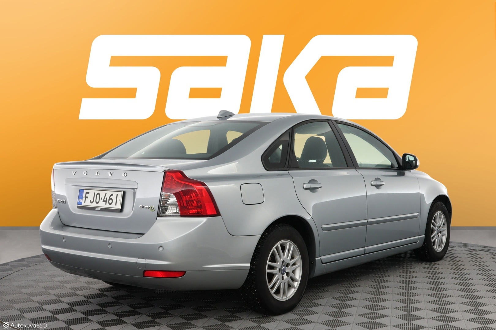 VOLVO S40 2011