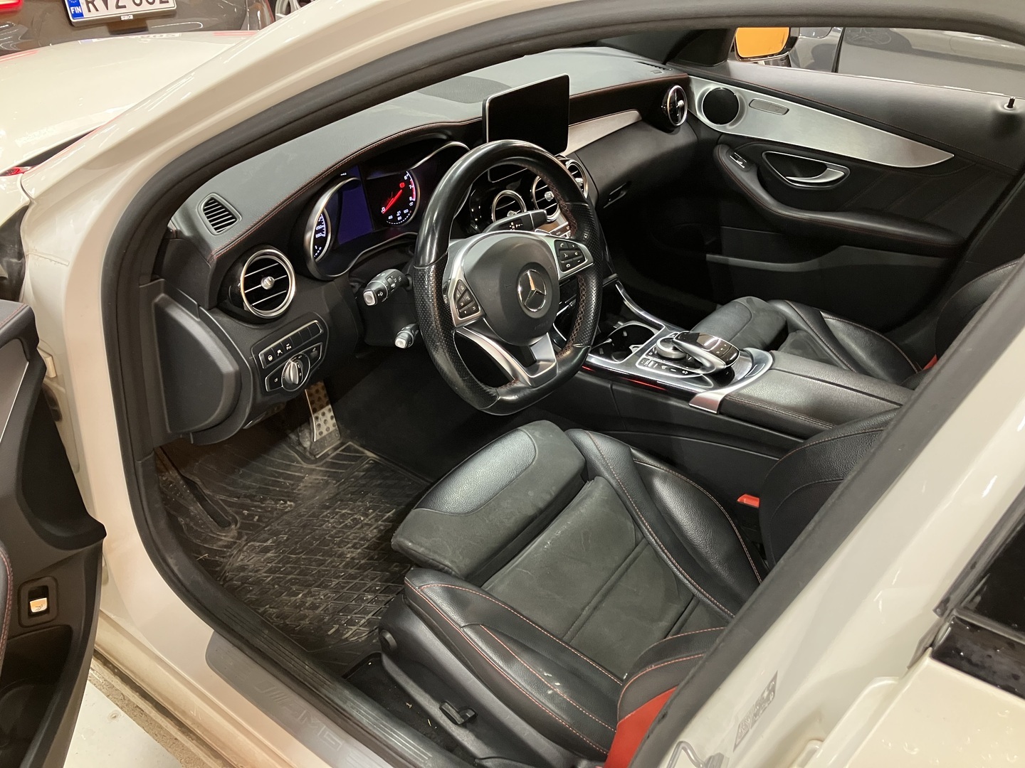 MERCEDES-BENZ C 2017