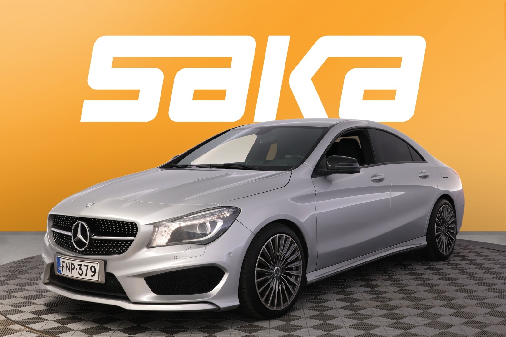 MERCEDES-BENZ CLA 2014
