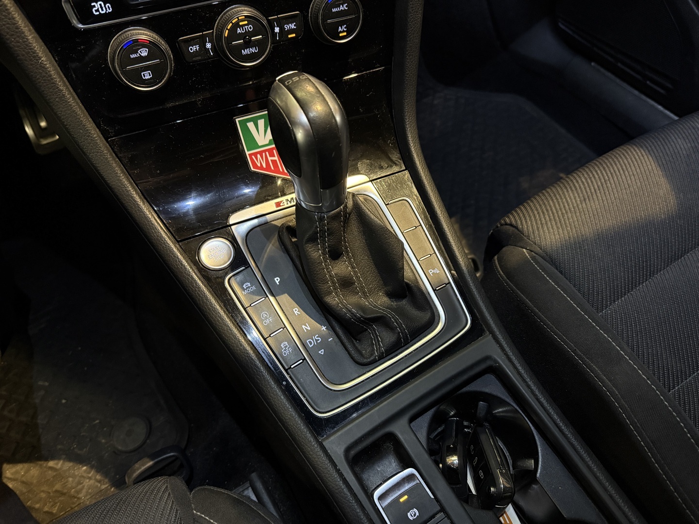 VOLKSWAGEN Golf 2018