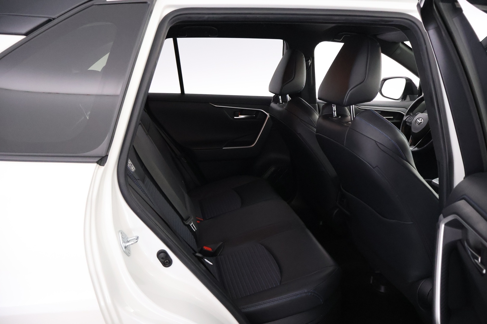 TOYOTA RAV4 2019