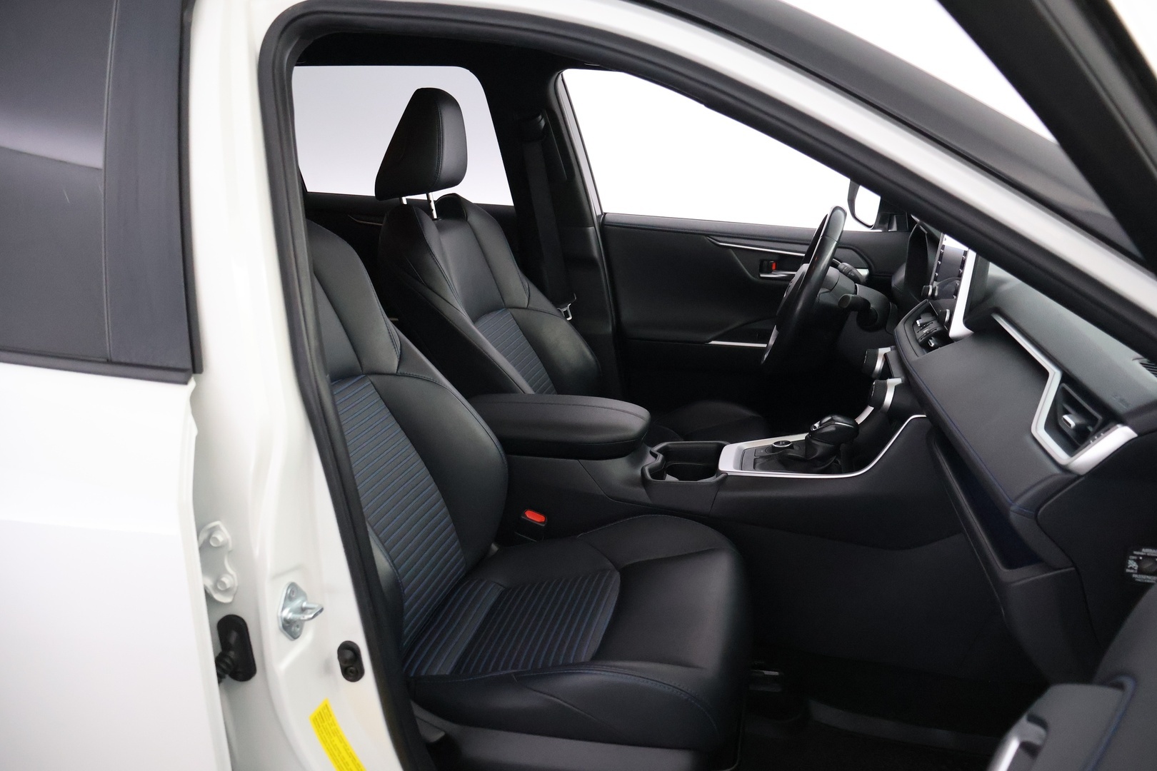 TOYOTA RAV4 2019