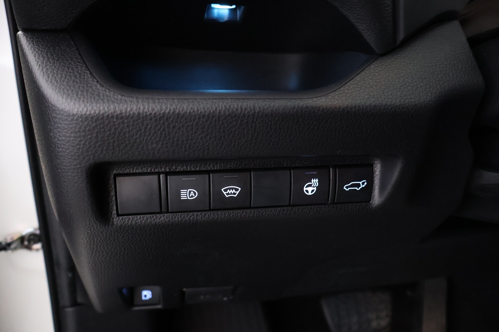 TOYOTA RAV4 2019
