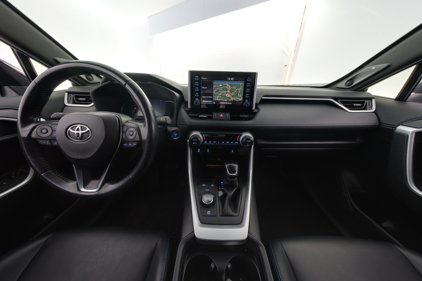TOYOTA RAV4 2019