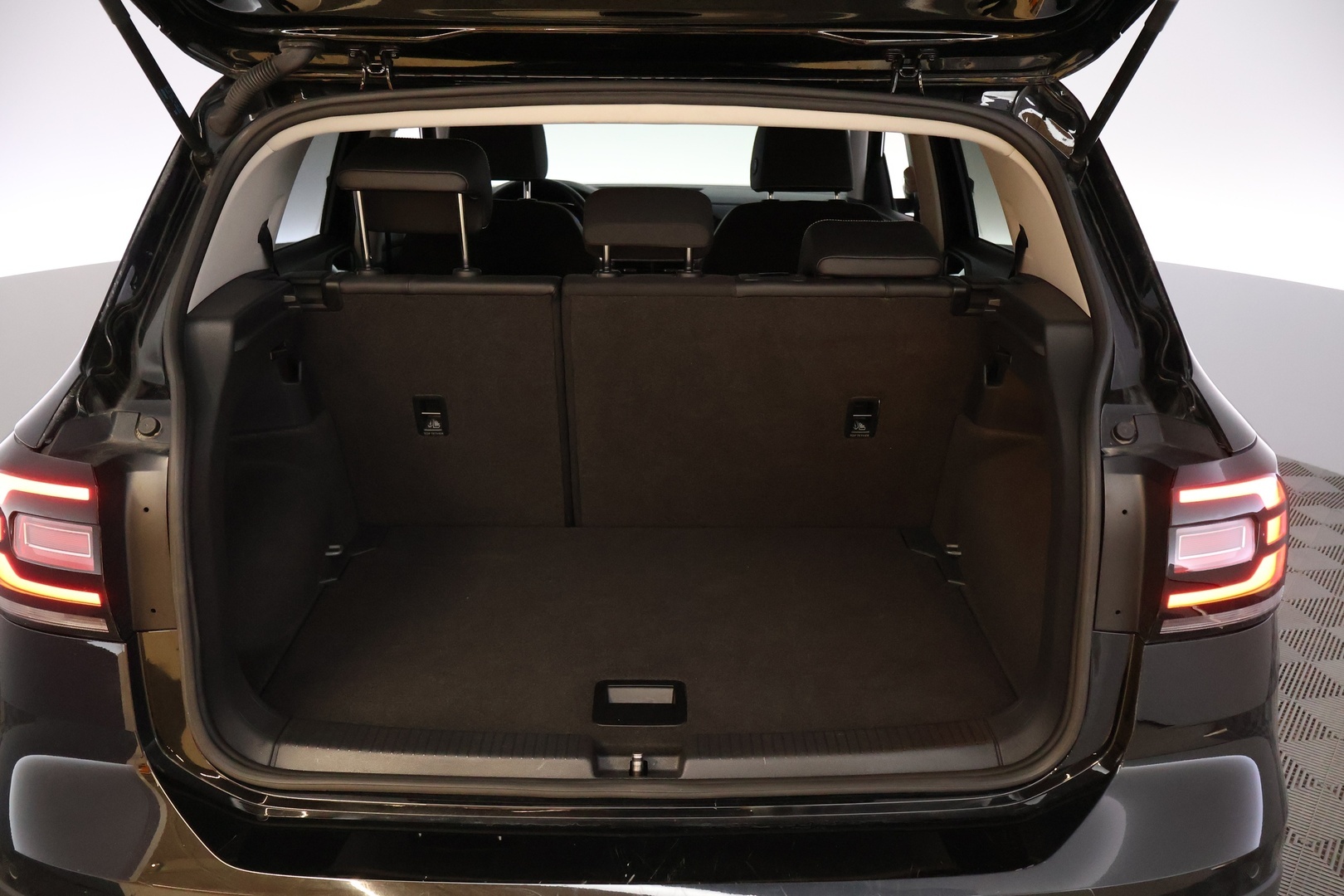 VOLKSWAGEN T-Cross 2020