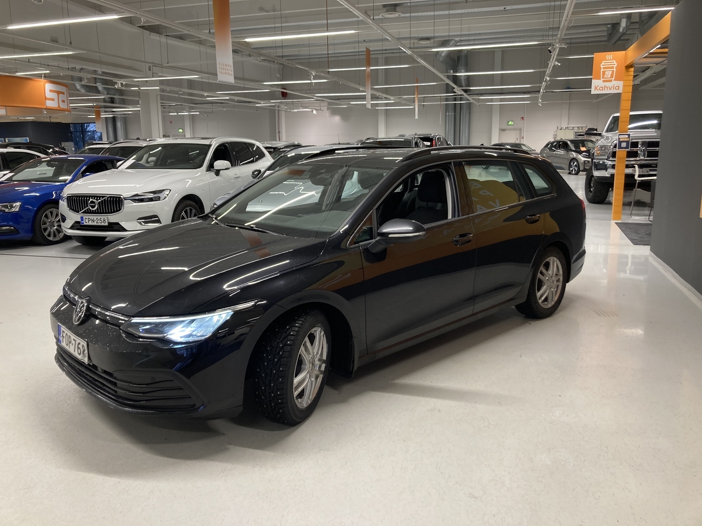 VOLKSWAGEN Golf 2021