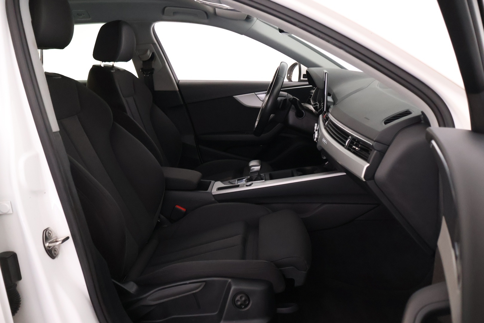 AUDI A4 allroad 2022