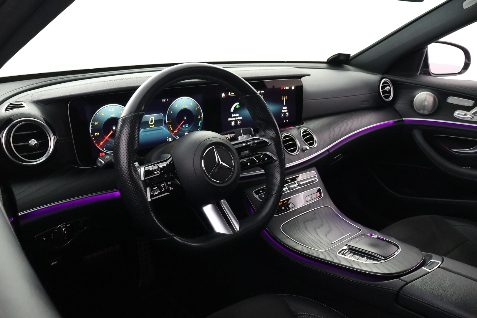 MERCEDES-BENZ E 2021