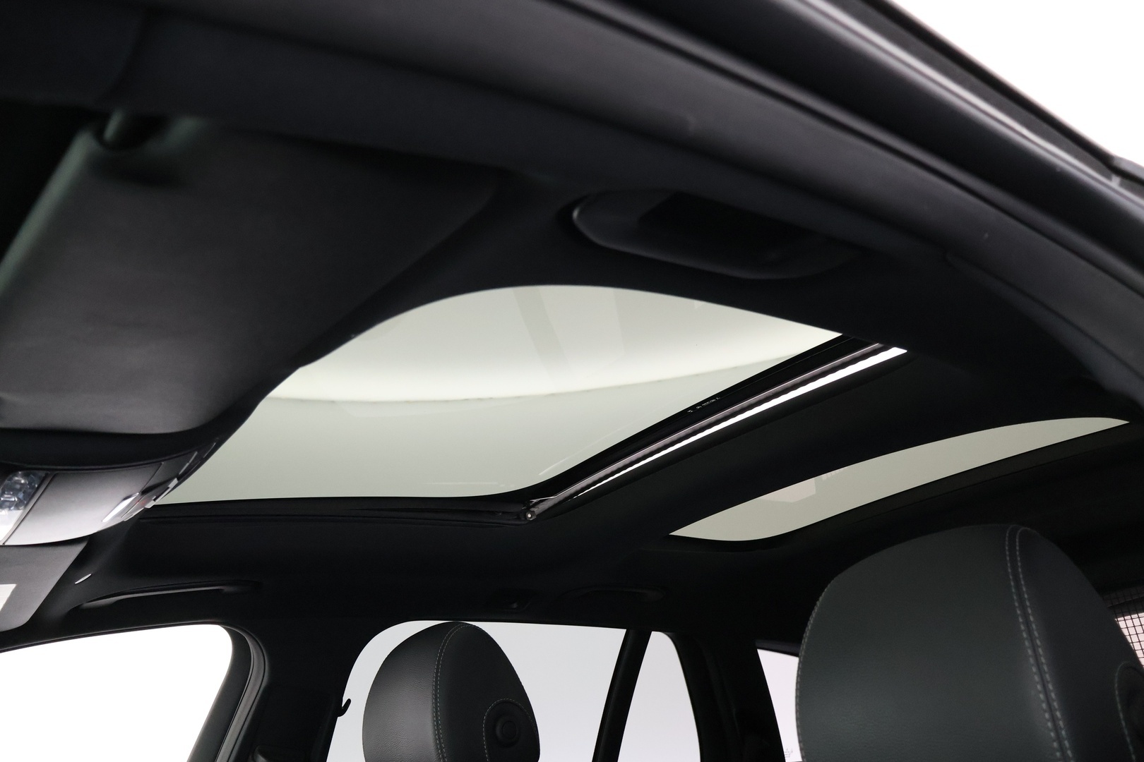 MERCEDES-BENZ E 2021