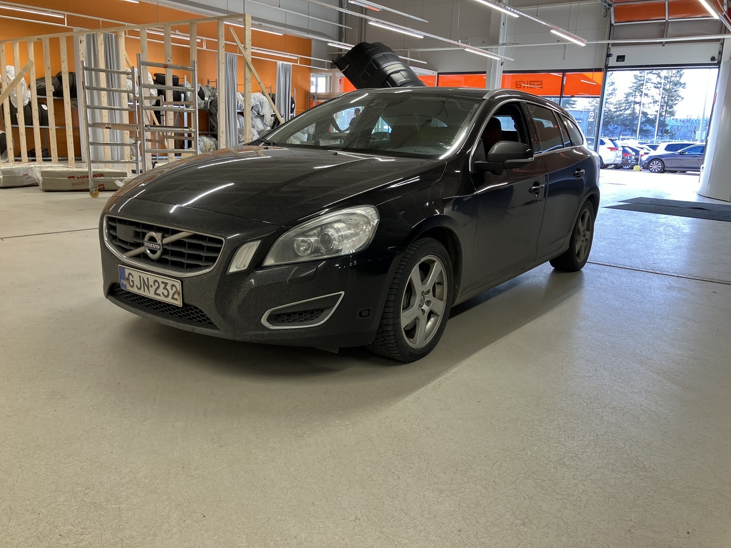 VOLVO V60 2011