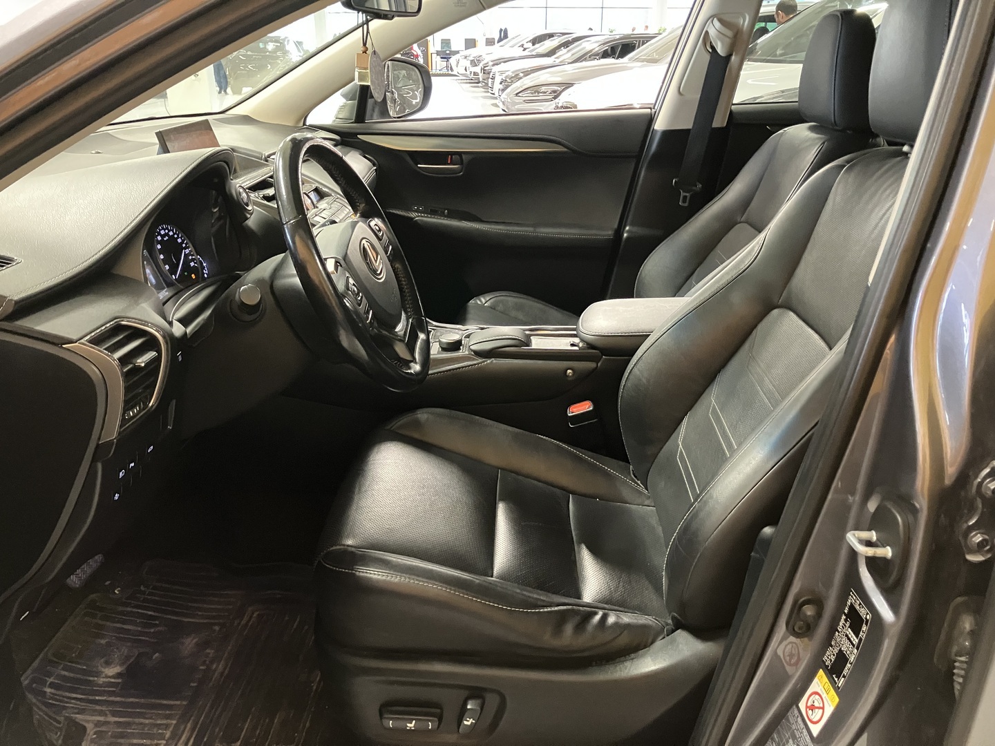 LEXUS NX 2016