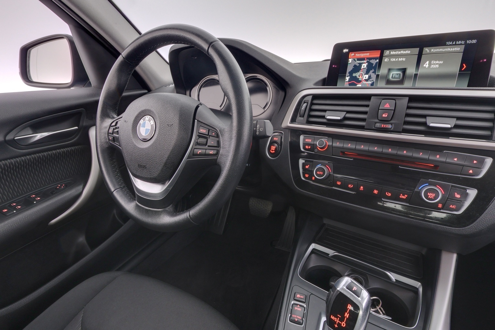 BMW 118 2018