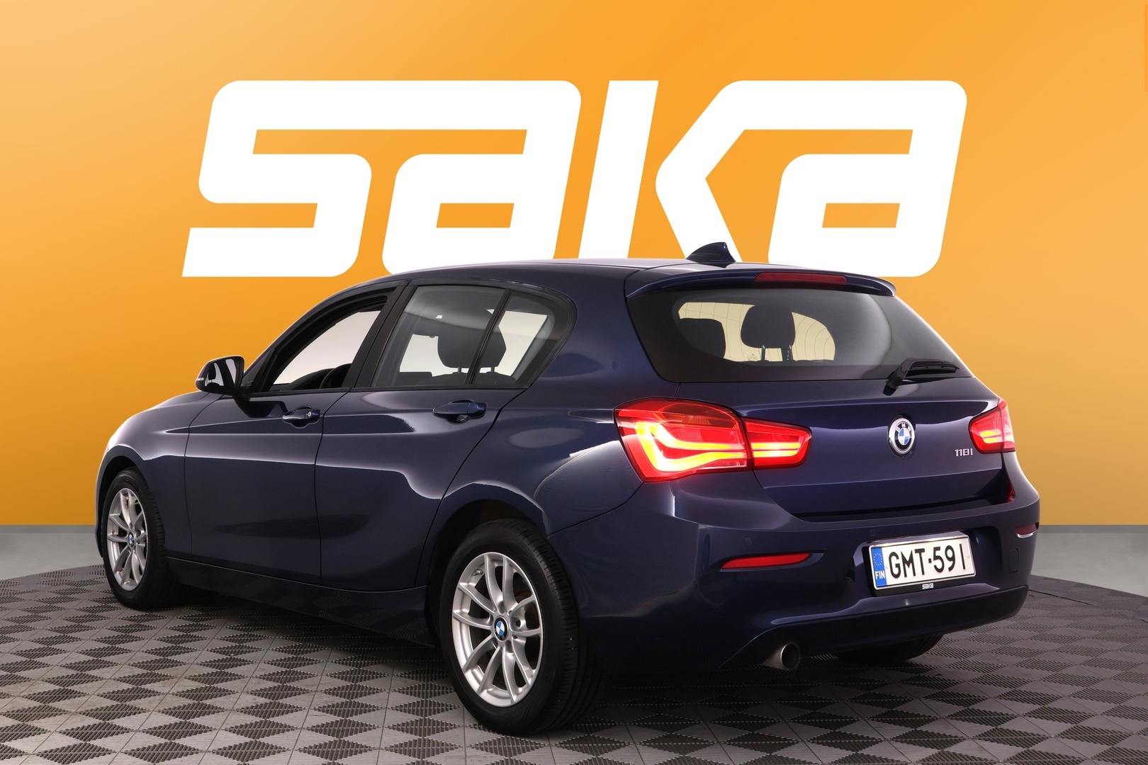 BMW 118 2018