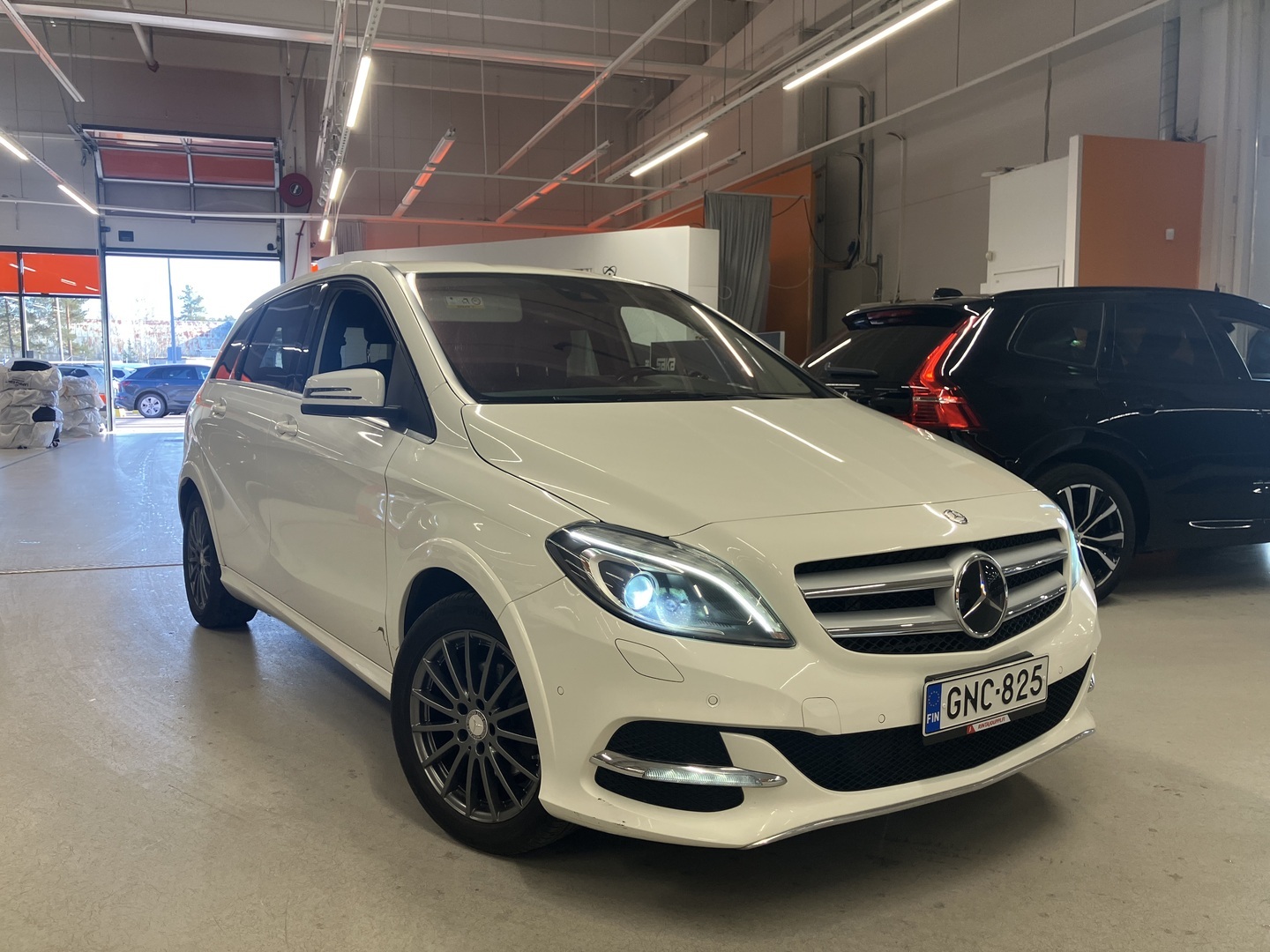 MERCEDES-BENZ B 2015