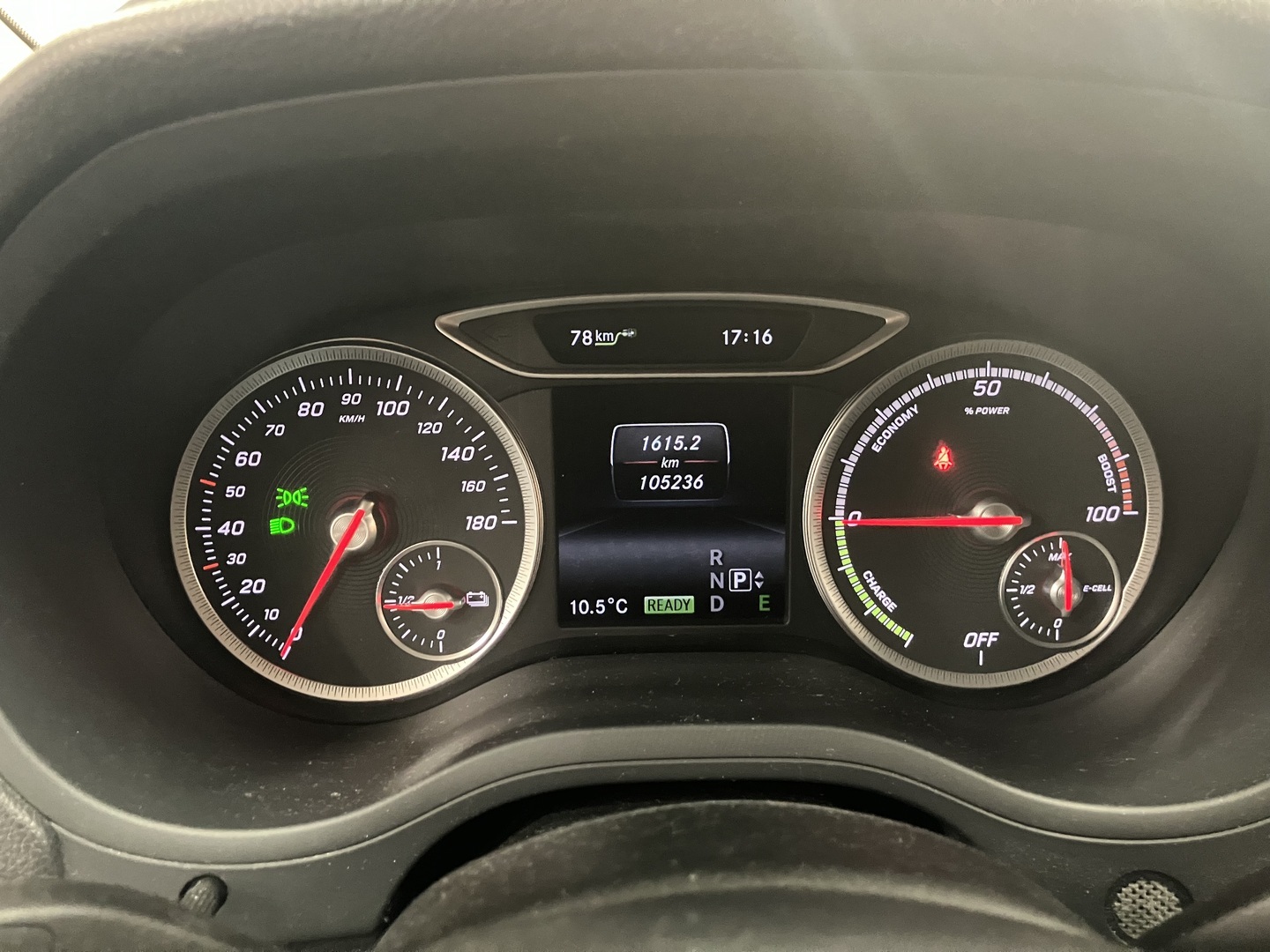 MERCEDES-BENZ B 2015