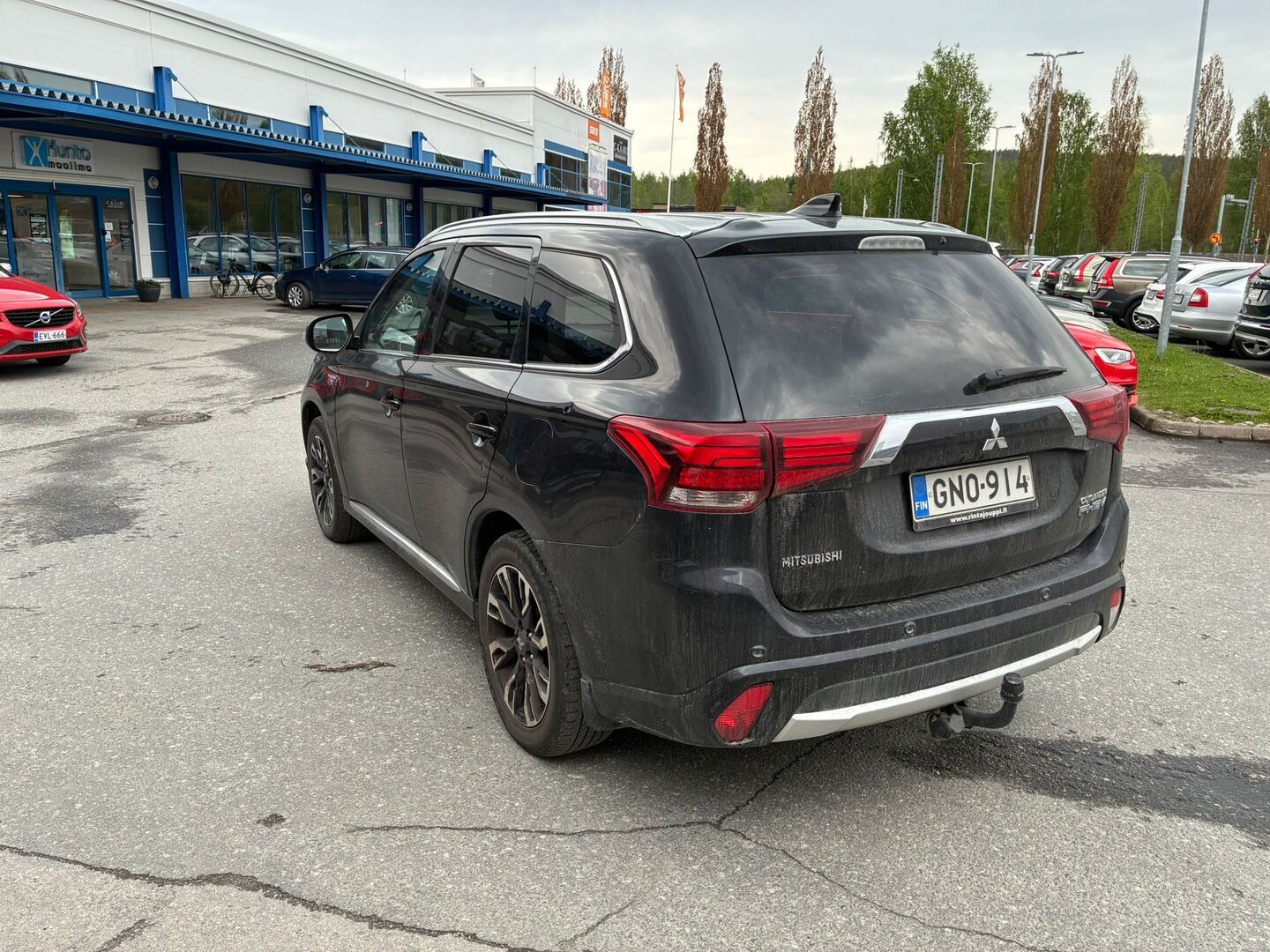 MITSUBISHI Outlander PHEV 2016