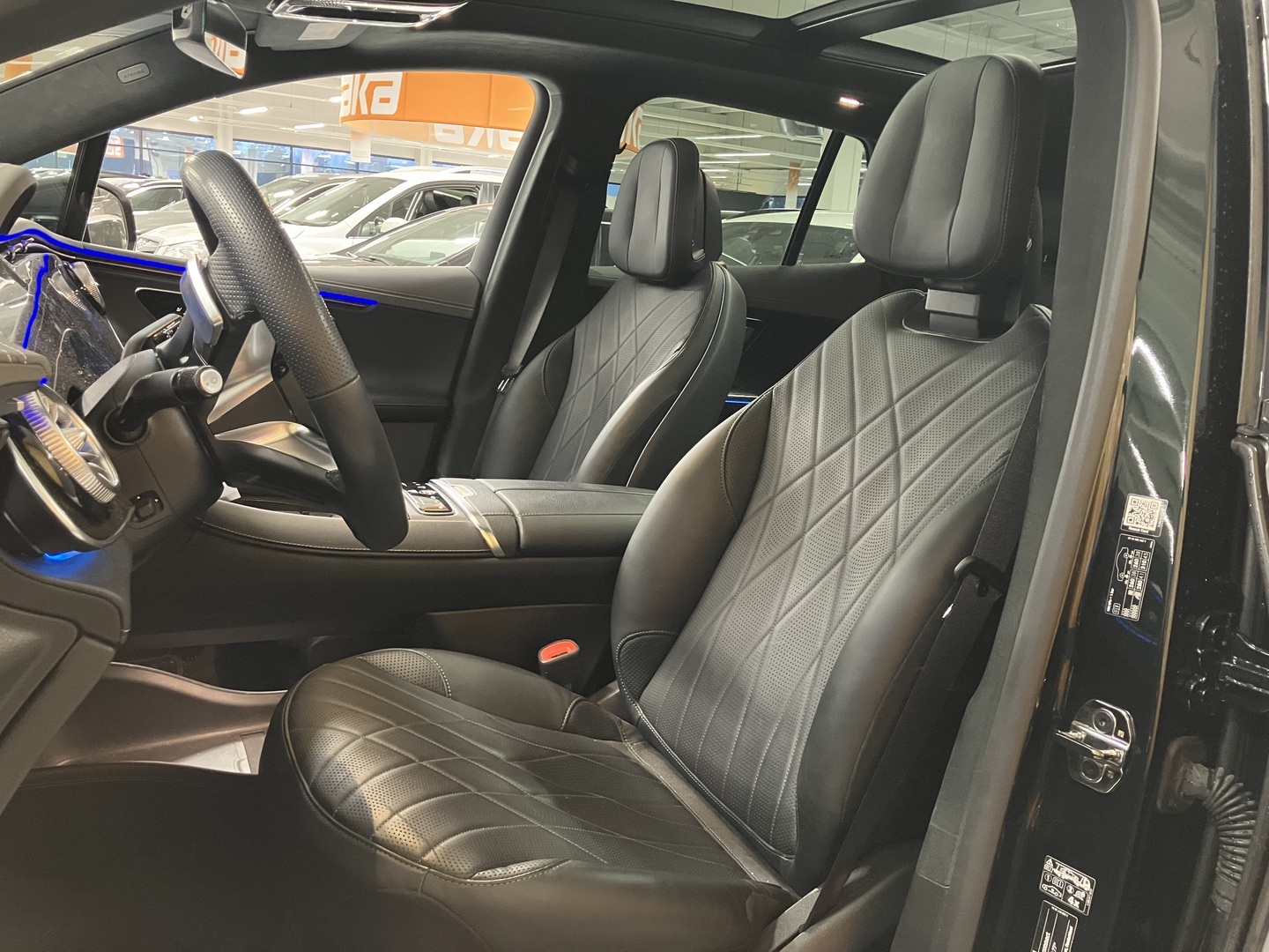 MERCEDES-BENZ EQE SUV 2024