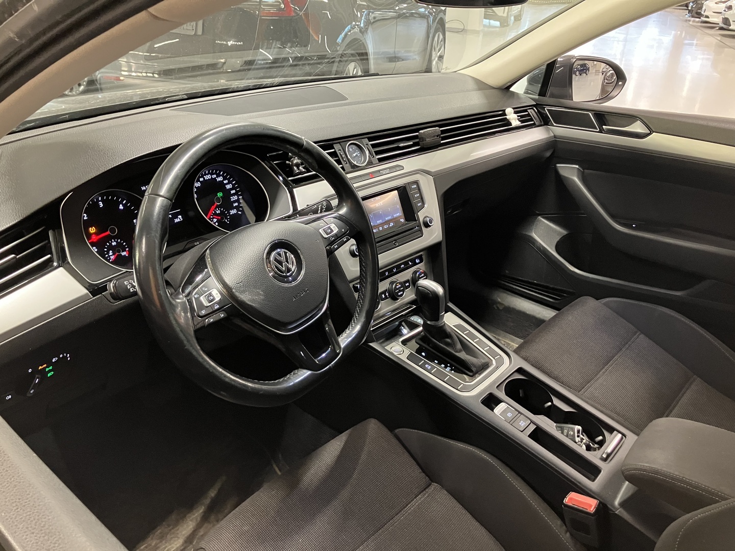 VOLKSWAGEN Passat 2015