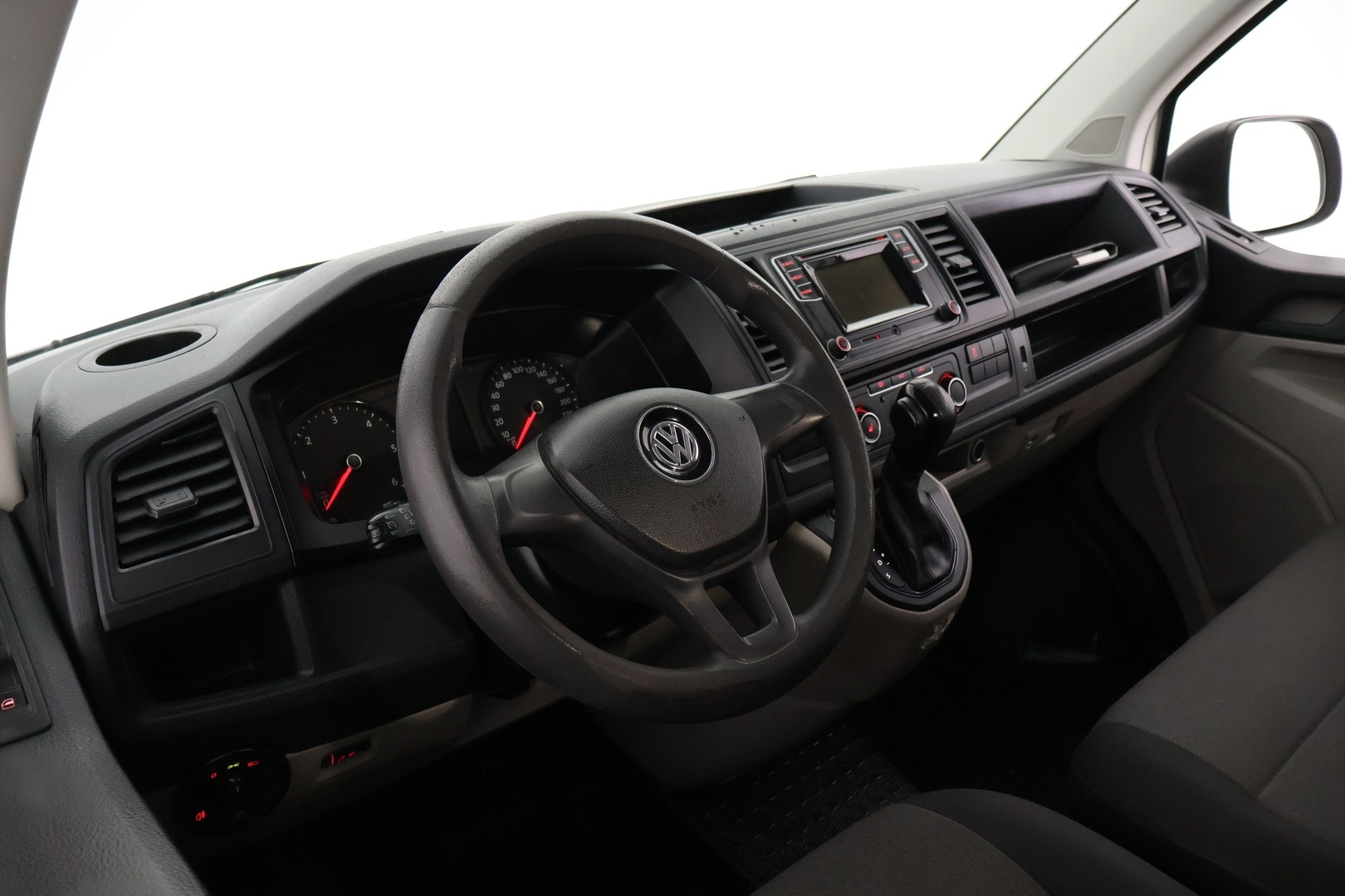 VOLKSWAGEN Transporter 2016