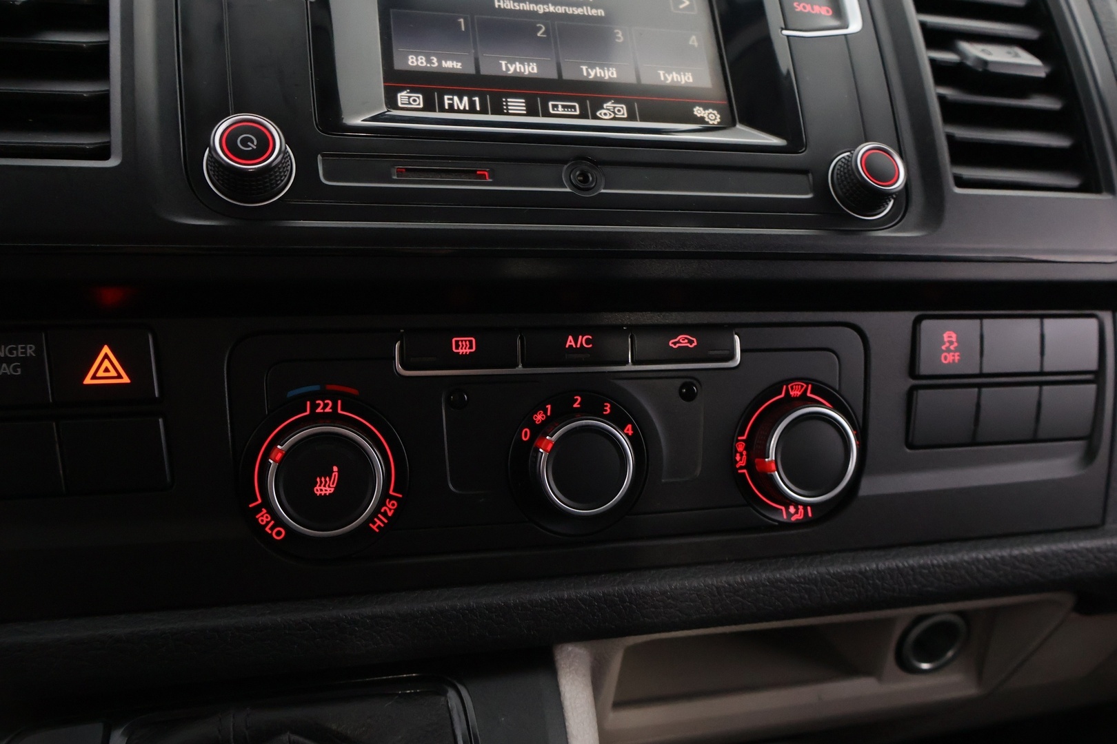 VOLKSWAGEN Transporter 2016