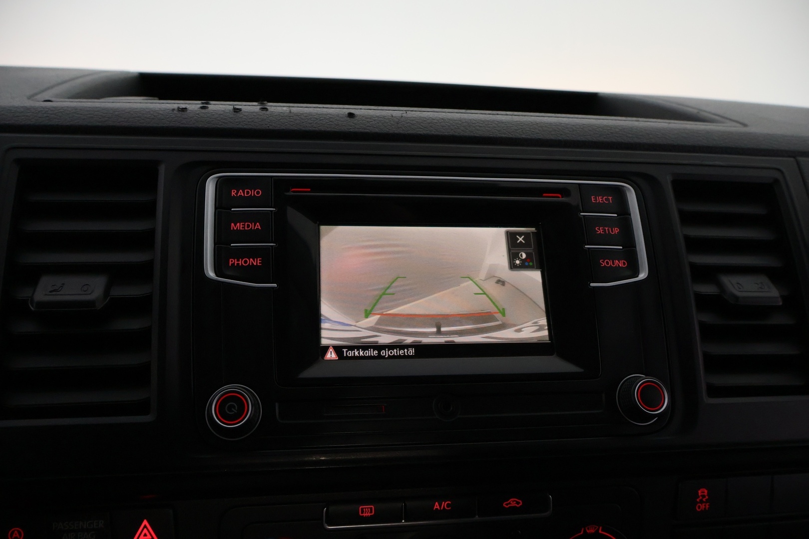 VOLKSWAGEN Transporter 2016