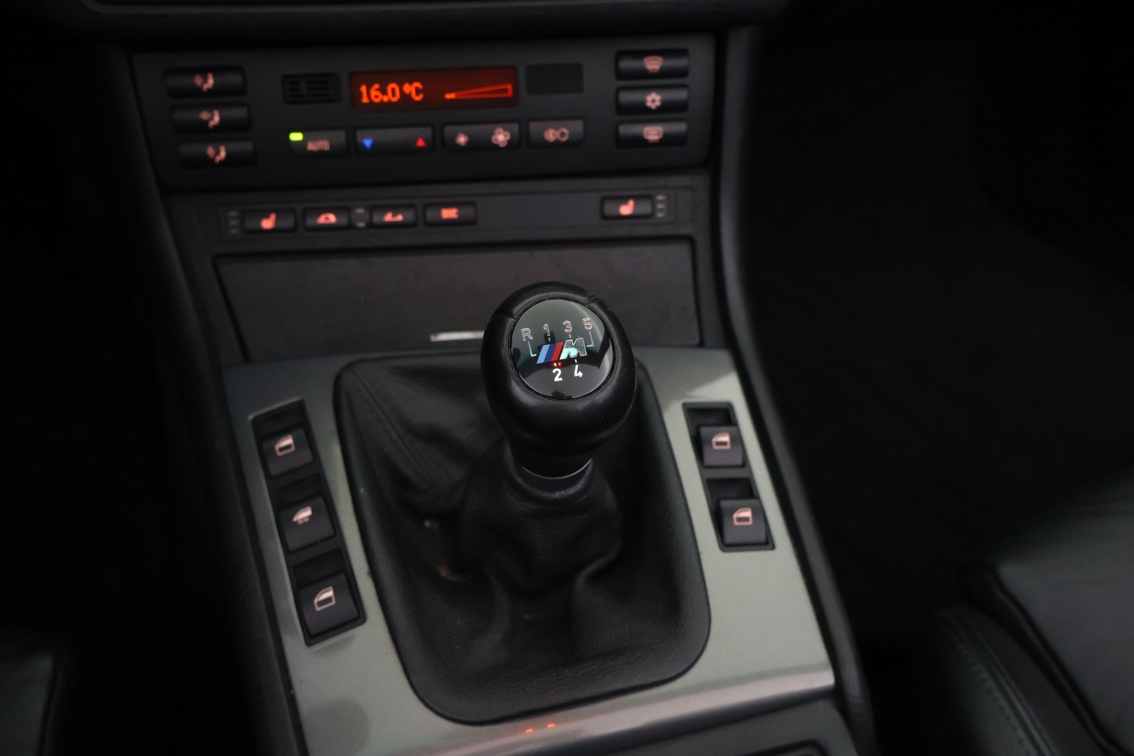 BMW 325 2002