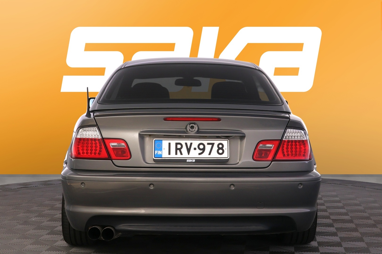 BMW 325 2002