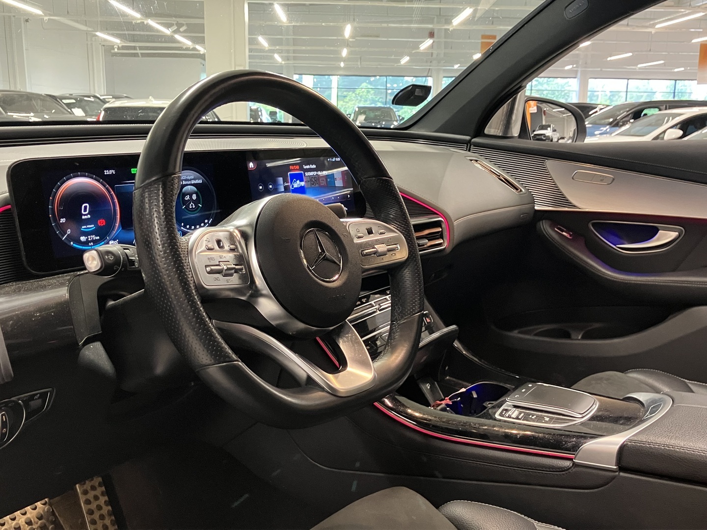MERCEDES-BENZ EQC 2021