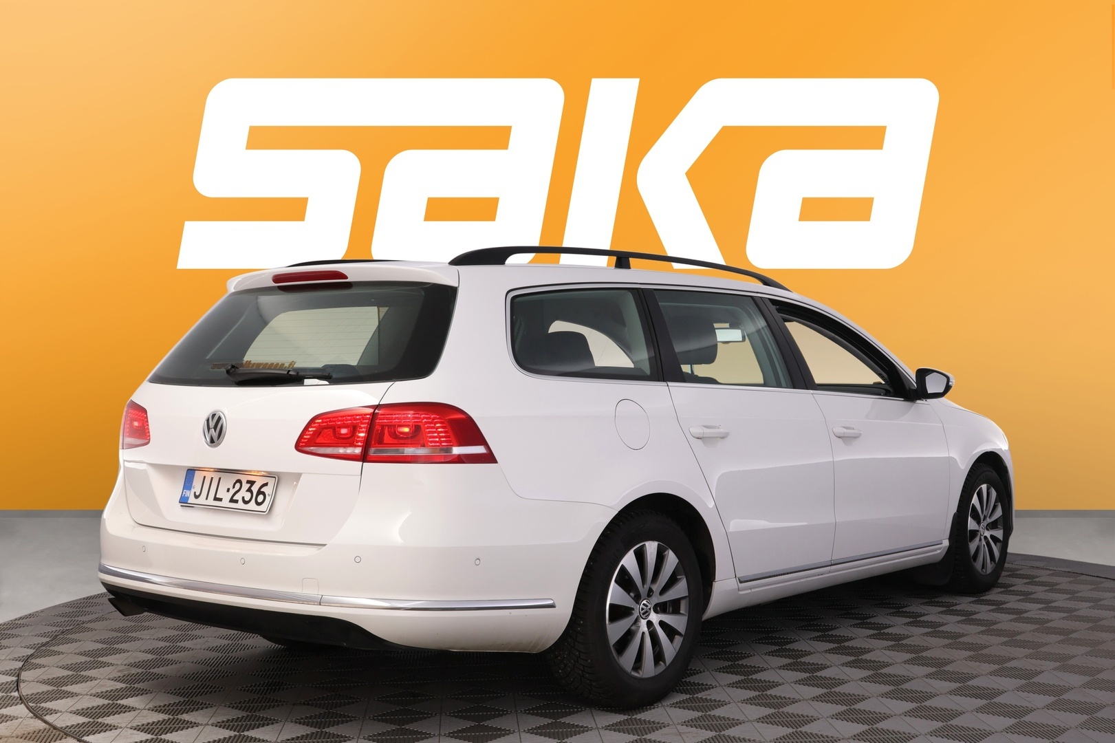 VOLKSWAGEN Passat 2011