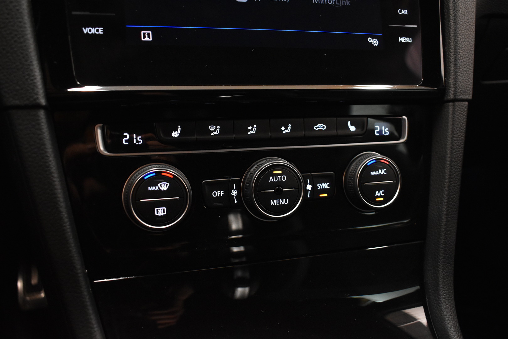 VOLKSWAGEN Golf 2019