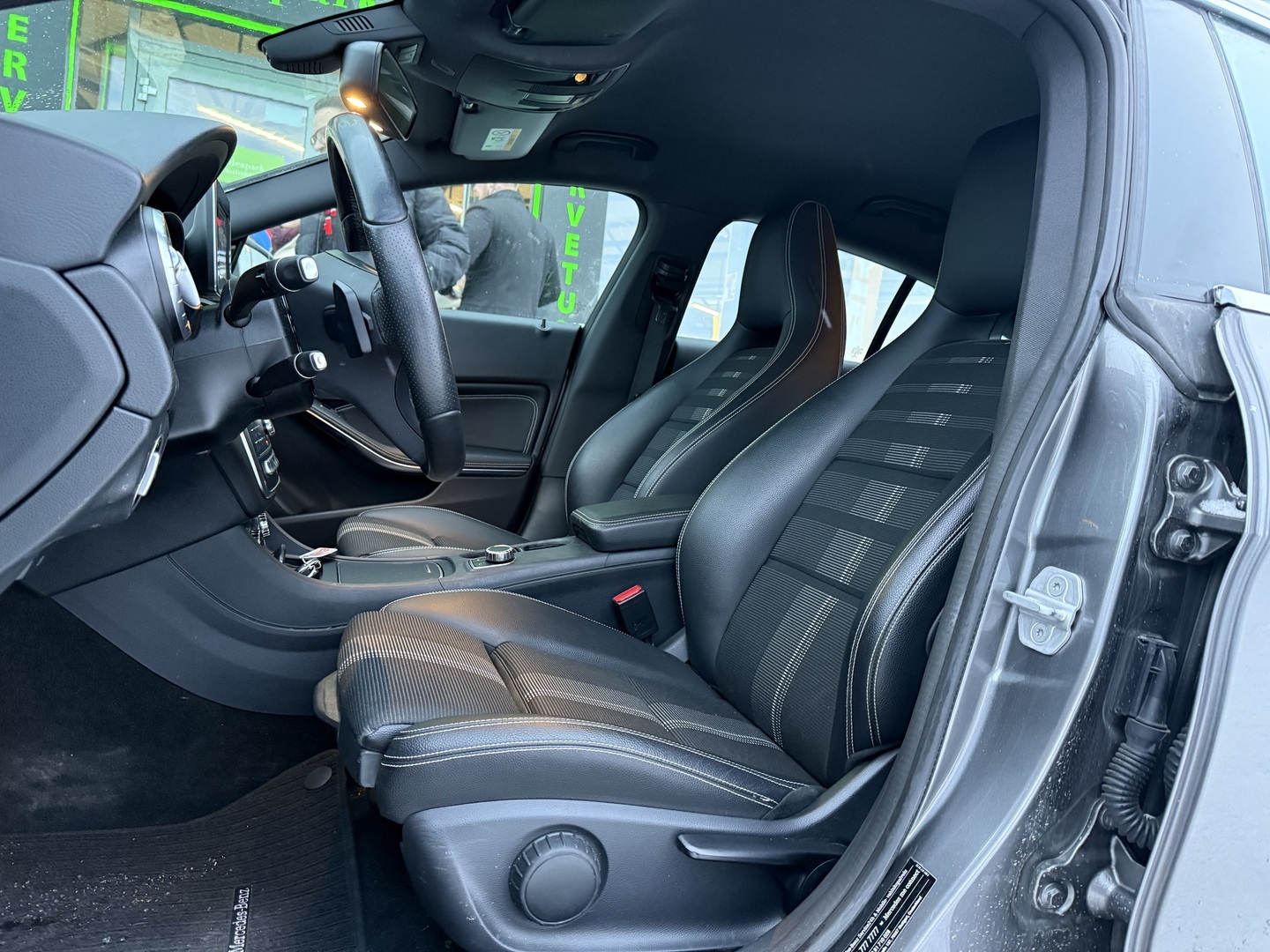 MERCEDES-BENZ CLA 2017